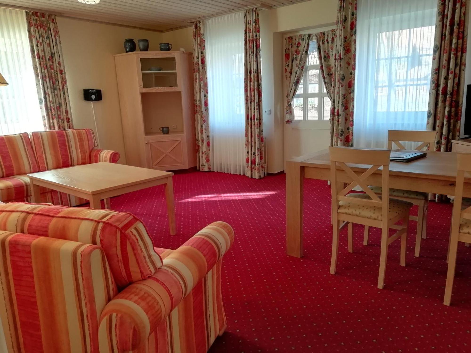 Hotel Acht Linden Эгесторф Экстерьер фото